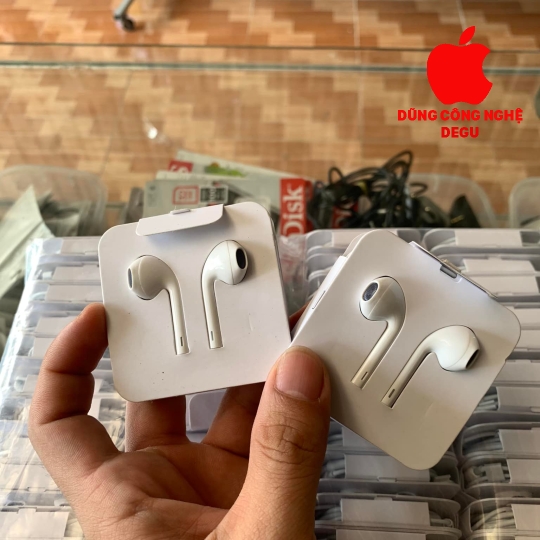 tai nghe iphone 7  1 chạm ( nghe hay ) 