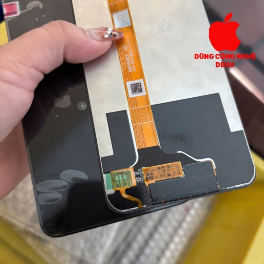 màn hình  Q3-5g oppo A93 5g -A53 5g -a73 5g zin mới hãng  