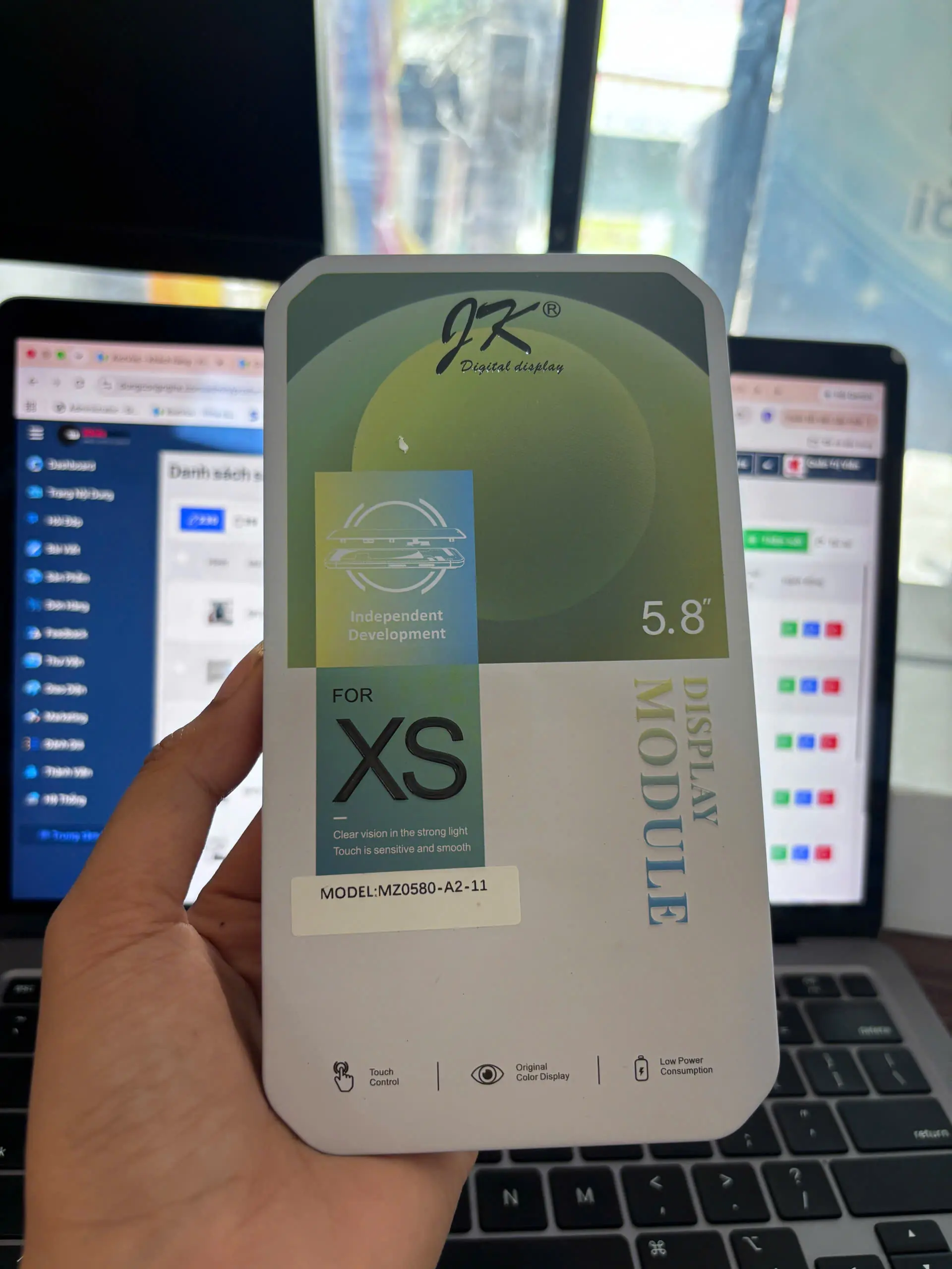 Màn Hình LCD JK iPhone XS 5.8” – Hiển Thị Sắc Nét, Cảm Ứng Mượt Mà